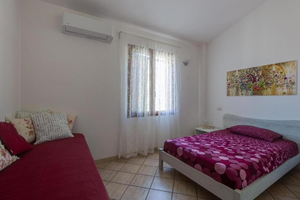 La Casa Delle Zie - Cabras Villa Exterior photo
